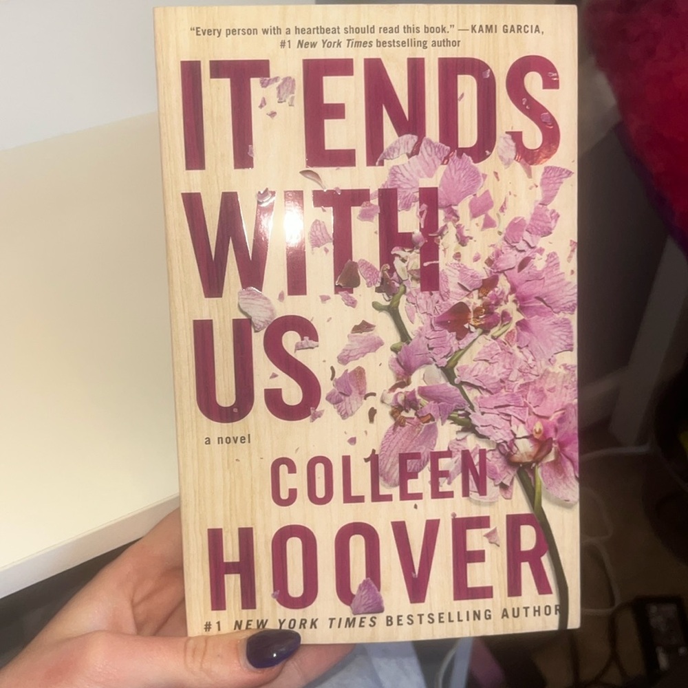 Colleen Hoover It Ends With Us chapter book